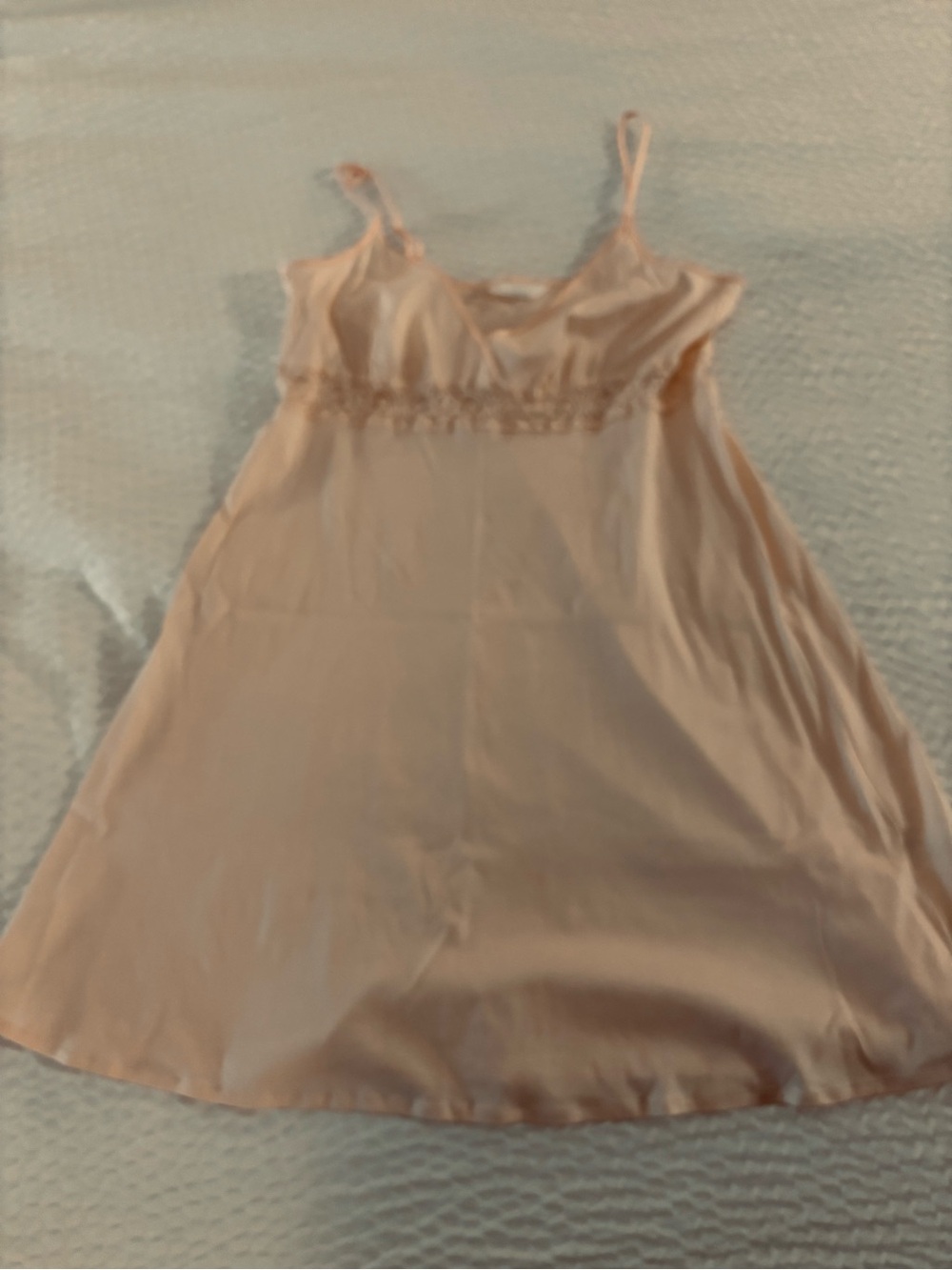 Hanro of Switzerland soft cotton peach lace trim nightgown Sz M - Picture 4 of 11